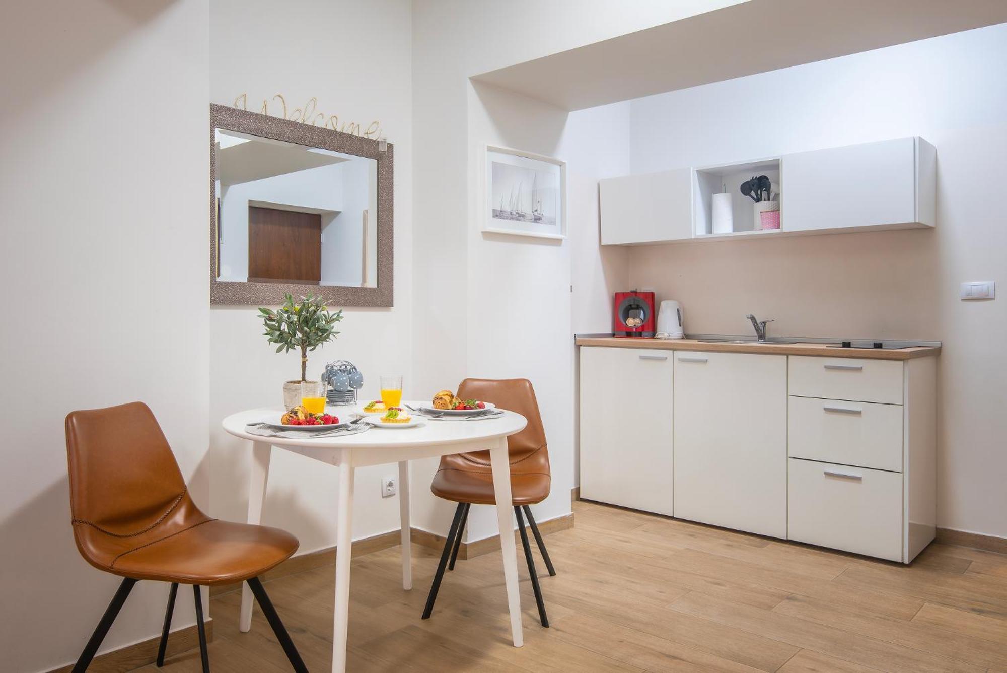 D&A City Center Apartments With Free Parking Pula Extérieur photo