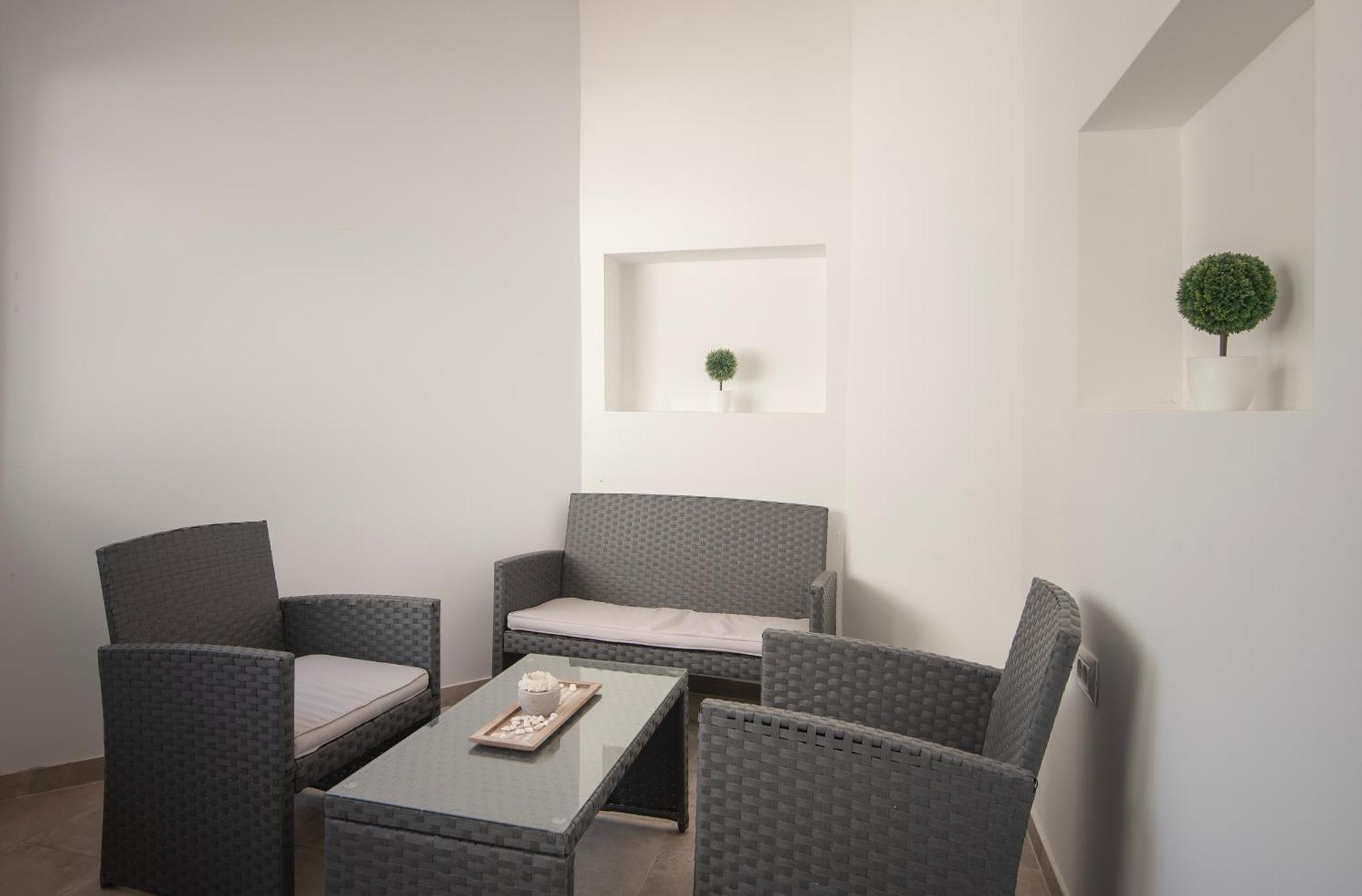 D&A City Center Apartments With Free Parking Pula Extérieur photo