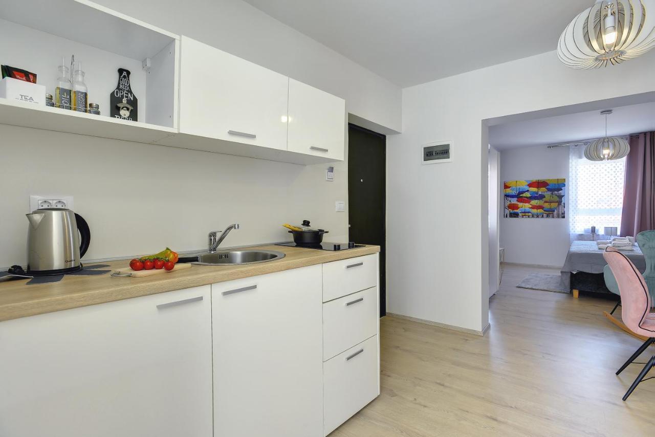 D&A City Center Apartments With Free Parking Pula Extérieur photo